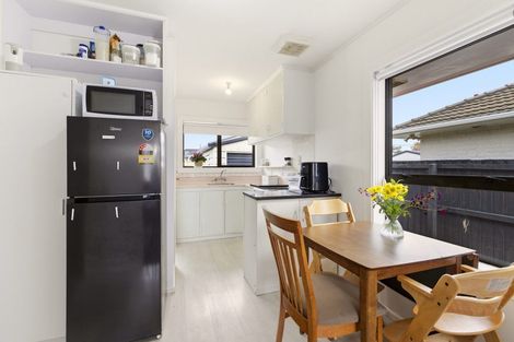 Photo of property in 4 Ontario Place, Wainoni, Christchurch, 8061