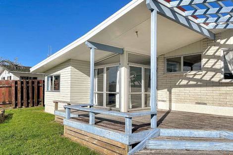 Photo of property in 1 Kylemore Place, Te Puke, 3119