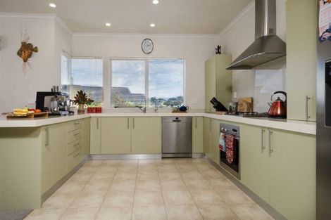 Photo of property in 39 Solan Drive, Waimauku, 0812