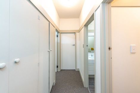 Photo of property in 8 Brassey Road, Saint Johns Hill, Whanganui, 4500