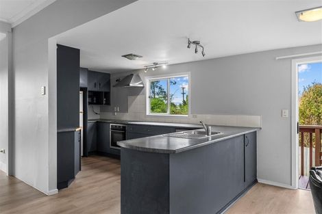 Photo of property in 16 Batten Street, Wellsford, 0900