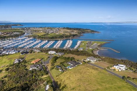 Photo of property in 51 Balboa Drive, Matakatia, Whangaparaoa, 0930