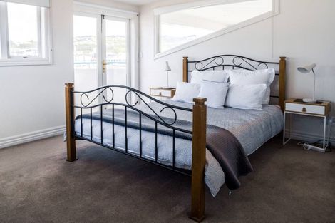 Photo of property in Maison Cabriole Building, 60u3 Courtenay Place, Te Aro, Wellington, 6011