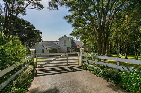 Photo of property in 251 Kaipara Road, Papakura, 2582