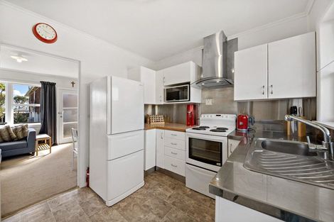 Photo of property in 1/37a Mcintyre Road, Mangere Bridge, Auckland, 2022