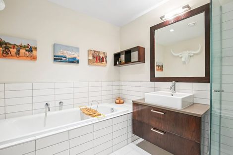 Photo of property in Chews Lane Apartments, 16c/9 Chews Lane, Wellington Central, Wellington, 6011