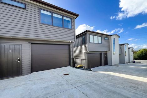 Photo of property in 46b Tiroroa Avenue, Te Atatu South, Auckland, 0610