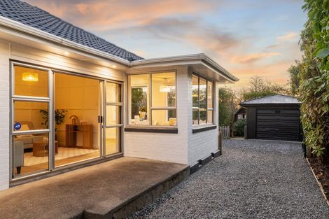 Photo of property in 125 Centaurus Road, Huntsbury, Christchurch, 8022