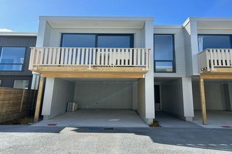 Photo of property in 1 Kamahi Place, Paraparaumu, 5032