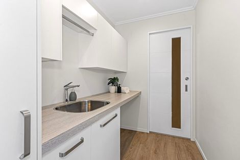 Photo of property in 1 Almond Lane, Prebbleton, 7604