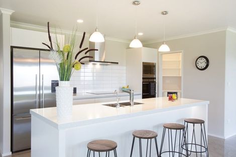 Photo of property in 96 Kupe Drive, Whitianga, 3510