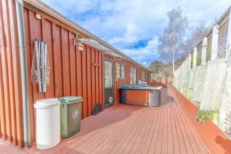 Photo of property in 38 Durie Vale Road, Durie Hill, Whanganui, 4500