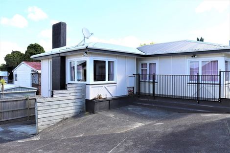 Photo of property in 2/57 Mahia Road, Manurewa, Auckland, 2102