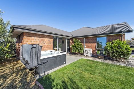 Photo of property in 15 Cameron Crescent, Rolleston, 7614