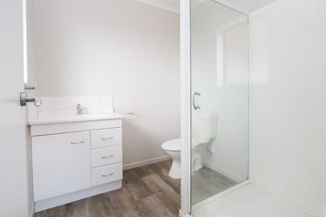 Photo of property in 183 Old Farm Road, Hamilton East, Hamilton, 3216