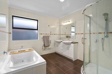 Photo of property in 1 Jasmine Place, Cambridge, 3434