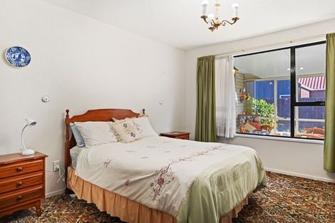 Photo of property in 40 Ambleside Drive, Burnside, Christchurch, 8053