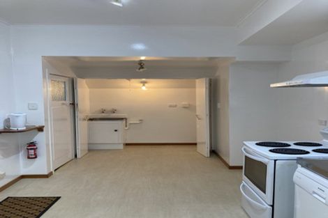 Photo of property in 195 Derwent Street, Island Bay, Wellington, 6023