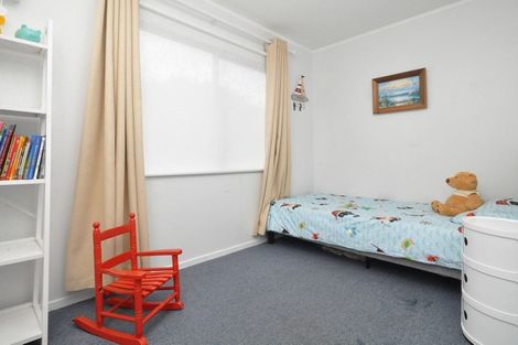 Photo of property in 109 Don Buck Road, Massey, Auckland, 0614