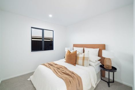 Photo of property in 10 Poipoi Place, Aranui, 8061