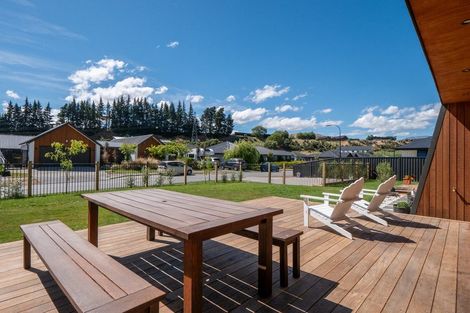 Photo of property in 14 Cumberland Road, Lower Shotover, Queenstown, 9304