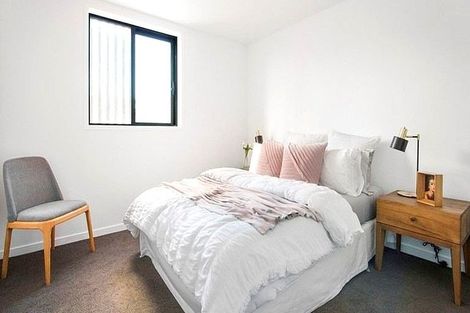 Photo of property in 1/165 Hobsonville Point Road, Hobsonville, Auckland, 0616