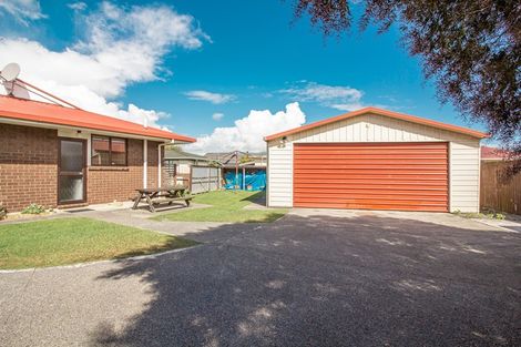 Photo of property in 2 Hunter Street, Westport, 7825