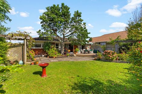 Photo of property in 1/8 Meadway, Sunnyhills, Auckland, 2010