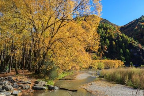 Photo of property in 29 Mcdonnell Road, Arrowtown, 9302