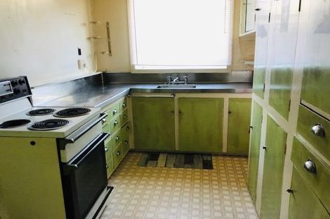 Photo of property in 2 Manly Street, Paraparaumu Beach, Paraparaumu, 5032