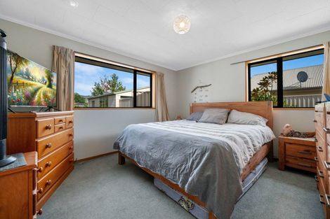Photo of property in 18 Waenga Drive, Cromwell, 9310