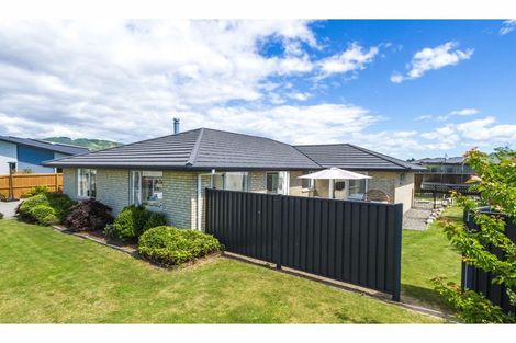 Photo of property in 6 Mary Newton Place, Brightwater, 7022