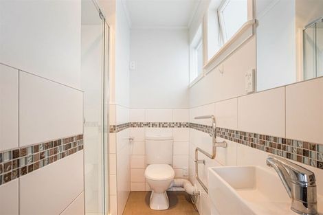 Photo of property in 12 Crompton Road, Massey, Auckland, 0614