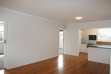 Photo of property in 3 Percival Road, Paraparaumu Beach, Paraparaumu, 5032