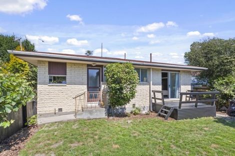Photo of property in 96 Lake Terrace Road, Burwood, Christchurch, 8061