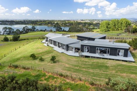 Photo of property in 51 Edward Jonkers Drive, Riverhead, Albany, 0793