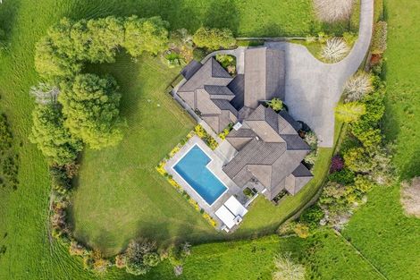 Photo of property in 11 Kingscliff Rise, Dairy Flat, Albany, 0792