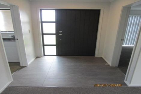Photo of property in 4 Matawai Puna Drive, Pukekohe, 2120