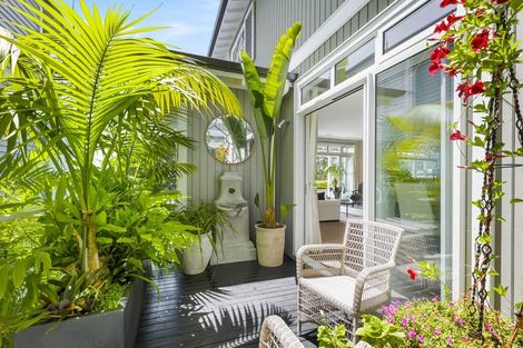 Photo of property in 17 Landmark Terrace, Orewa, 0931