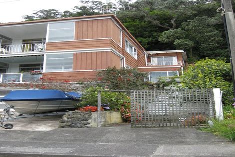 Photo of property in 23a Waiwera Place, Waiwera, Orewa, 0994