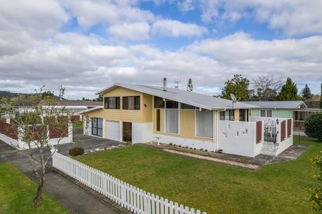 Photo of property in 2 Garden Place, Tikipunga, Whangarei, 0112