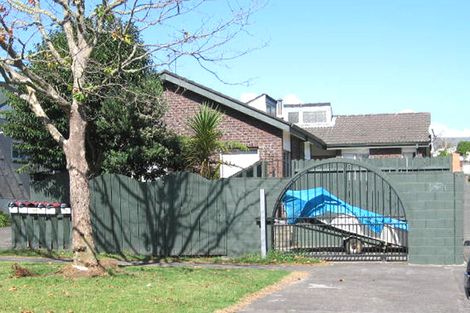 Photo of property in 56 Seabrook Avenue, New Lynn, Auckland, 0600