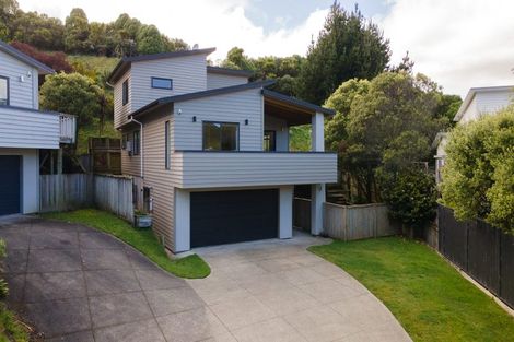 Photo of property in 11a Mauldeth Terrace, Churton Park, Wellington, 6037