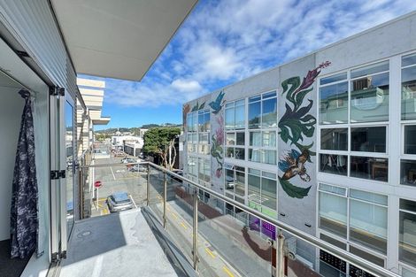 Photo of property in 5/41 Home Street, Mount Victoria, Wellington, 6011