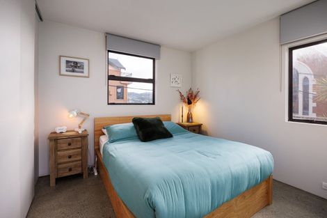 Photo of property in 2f5 Oriental Terrace, Mount Victoria, Wellington, 6011