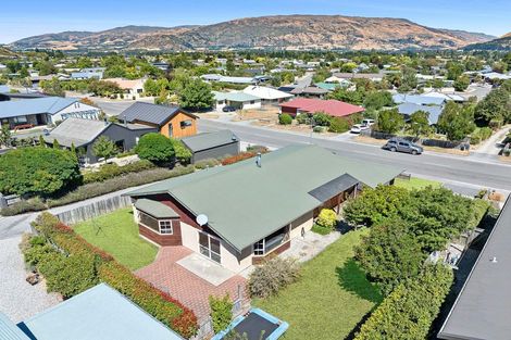 Photo of property in 130 Mount Iron Drive, Wanaka, 9305