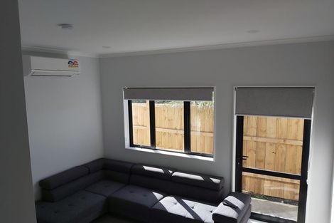 Photo of property in 10 Softwood Avenue, Takanini, 2110