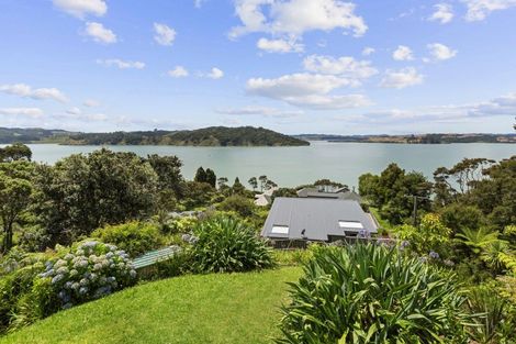 Photo of property in 92 Greenslade Road, Raglan, 3295