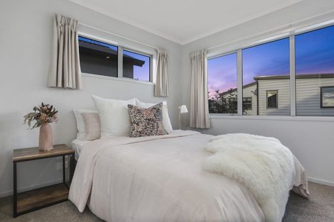 Photo of property in 9 Silvereye Road, Hobsonville, Auckland, 0616