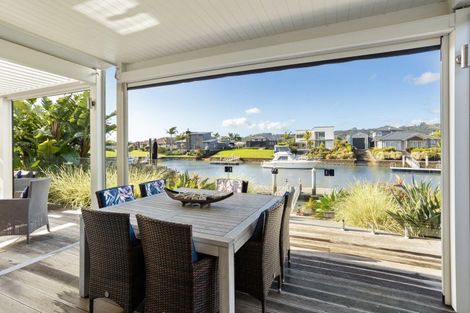 Photo of property in 14 Kelly Place, Whitianga, 3510